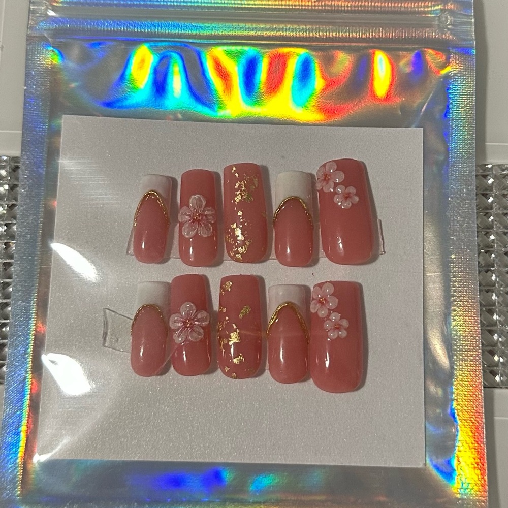 Pink Floral gel x Press-On Nails with Gold Accents